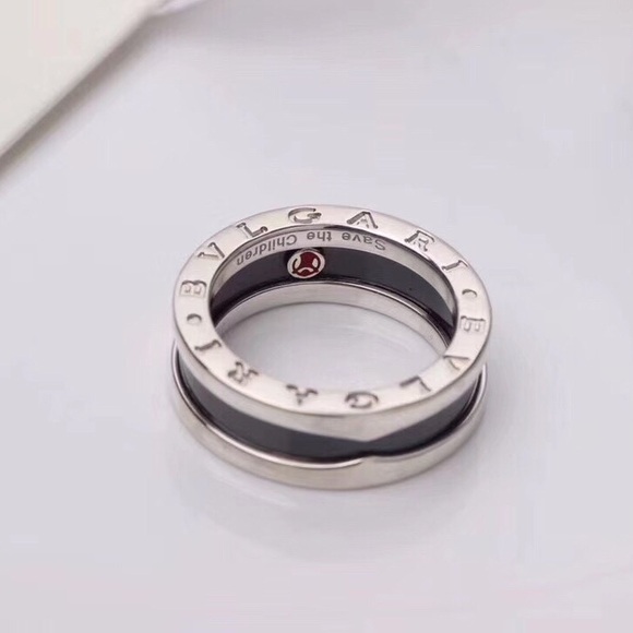 BVLGARI Rings - Picture 5 of 8